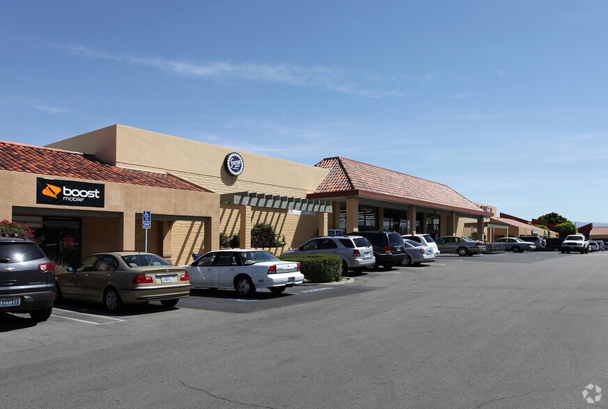 81106 Hwy 111, Indio, CA à louer - Photo du bâtiment - Image 3 de 12