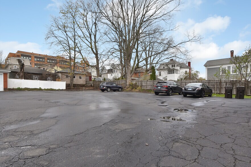 93-97 Broad St, Middletown, CT à vendre - Photo du bâtiment - Image 3 de 58