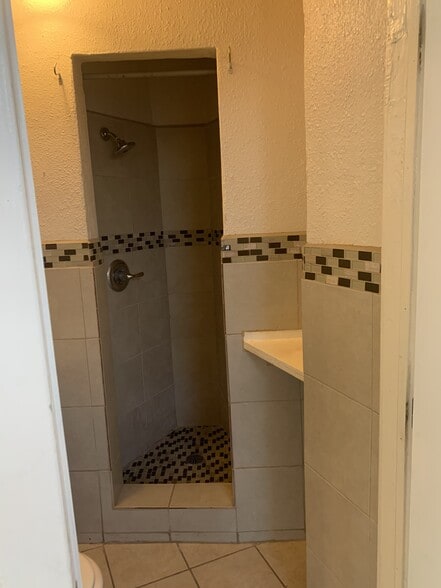 4424 Hueco Ave, El Paso, TX for sale - Building Photo - Image 2 of 20