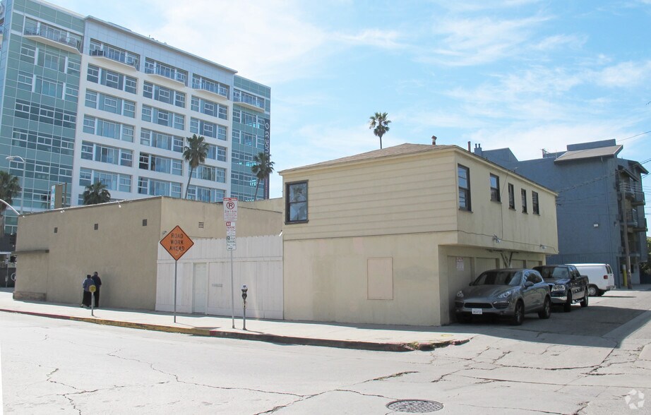 339 Washington Blvd, Marina del Rey, CA à vendre - Photo du bâtiment - Image 3 de 4