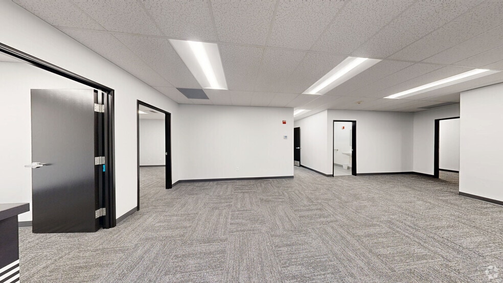 22441-22477 72nd Ave S, Kent, WA for lease - Matterport 3D Scan - Image 3 of 18