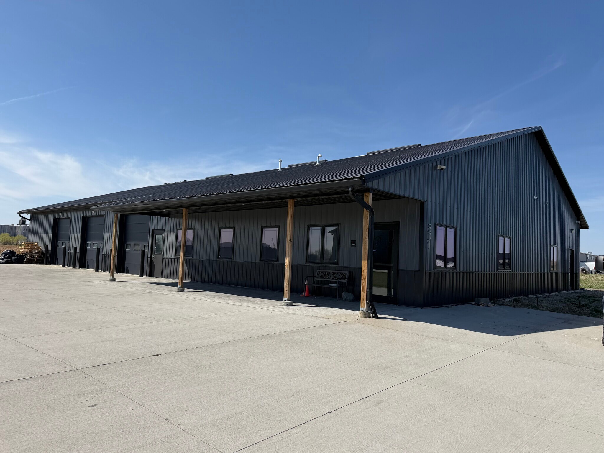 501 Prosperity Way, North Sioux City, SD à vendre Photo principale- Image 1 de 28