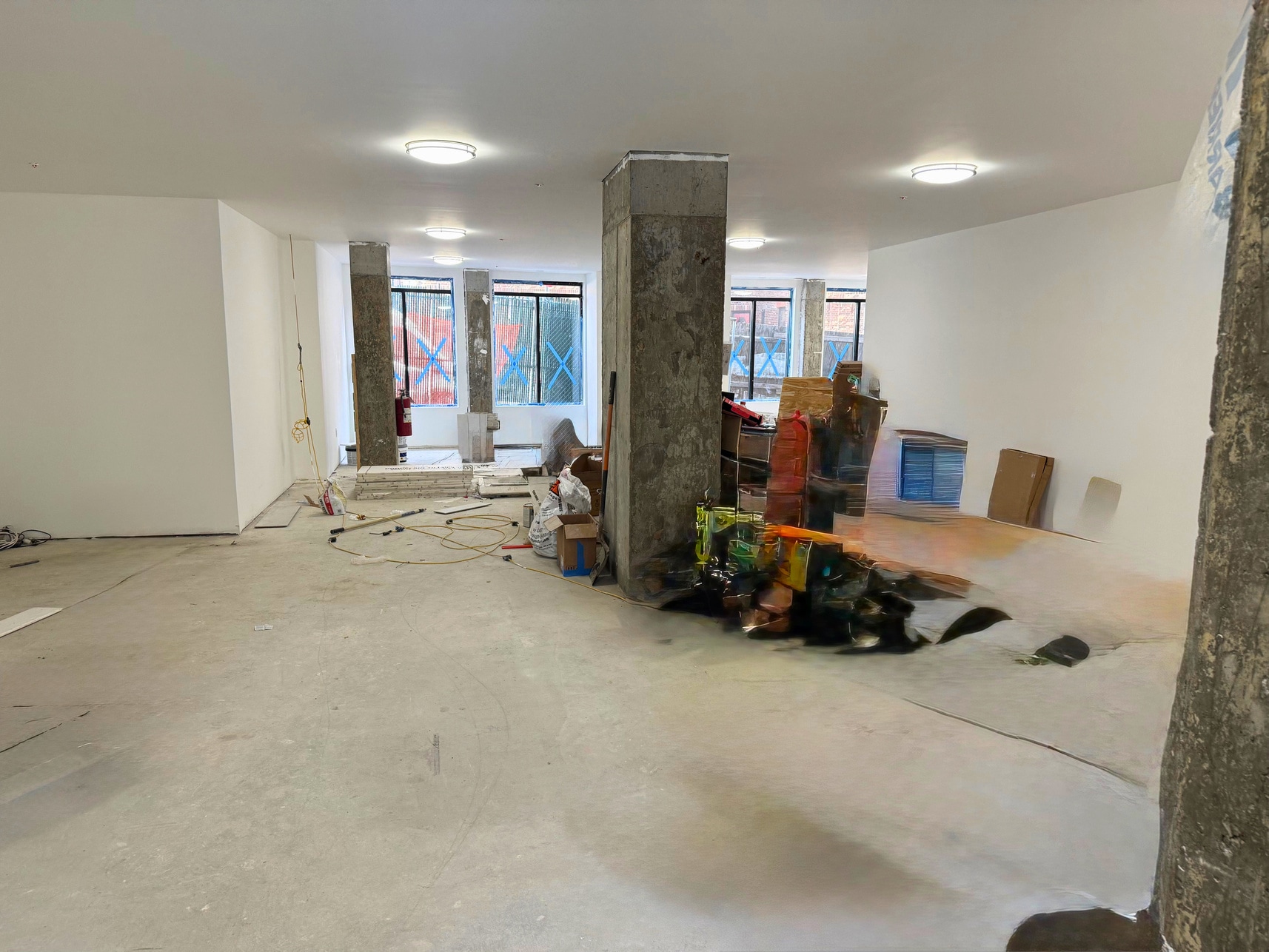 40 W 167th St, Bronx, NY for lease Interior Photo- Image 1 of 2