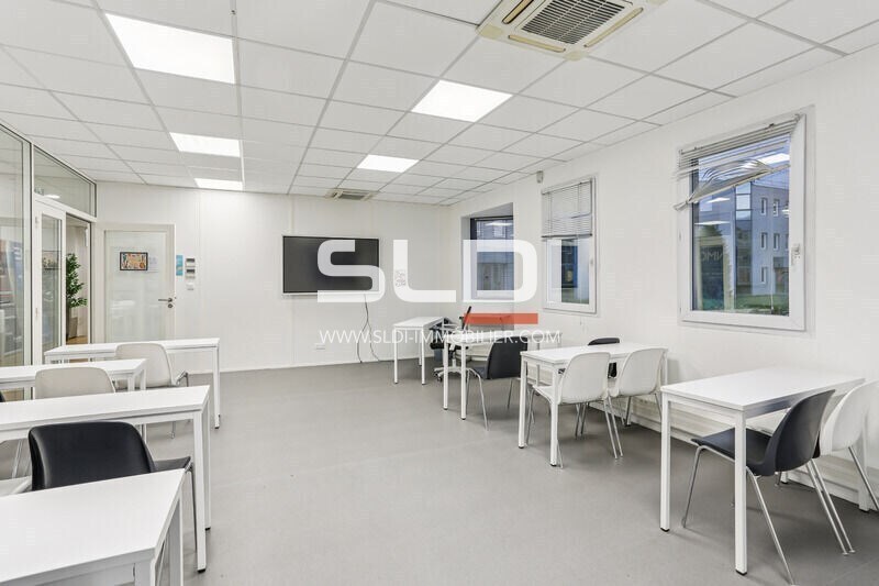 213 Rue De Gerland, Lyon à louer - Photo intérieure - Image 3 de 10
