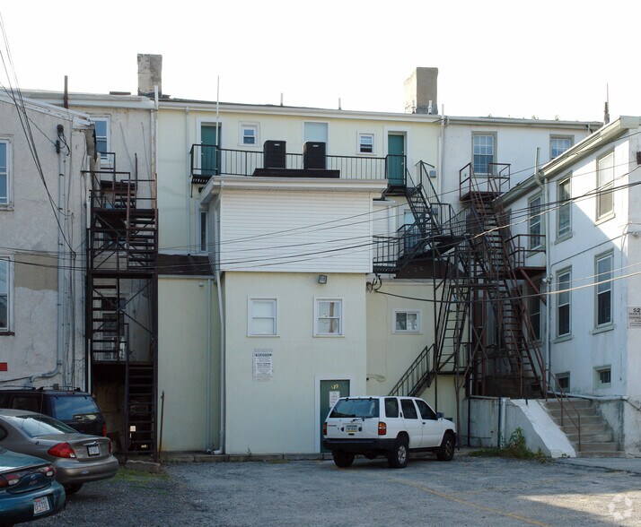 529 Swede St, Norristown, PA à vendre - Photo du bâtiment - Image 2 de 2