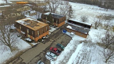203-205 Churchill Hubbard Rd, Youngstown, OH - Aerial  map view