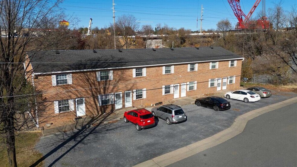 91 Dutch Mill Ct, Harrisonburg, VA à vendre - Photo du bâtiment - Image 2 de 13