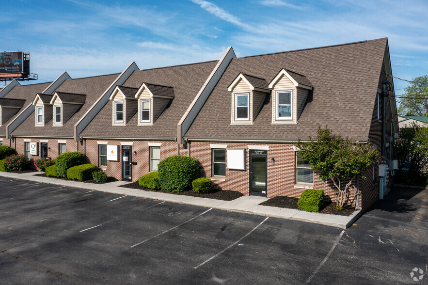 101 Sherlake Ln, Knoxville, TN for lease - Primary Photo - Image 1 of 4