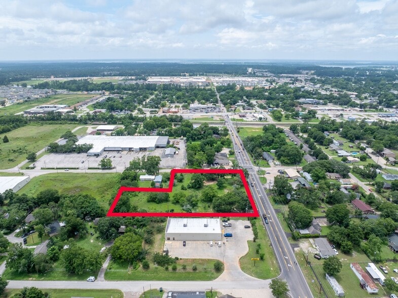 308 E Powell St, Willis, TX for sale - Aerial - Image 2 of 10