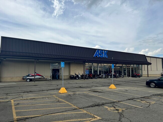 Plus de détails pour 4063-4099 Hoover Rd, Grove City, OH - Commerce de détail à louer