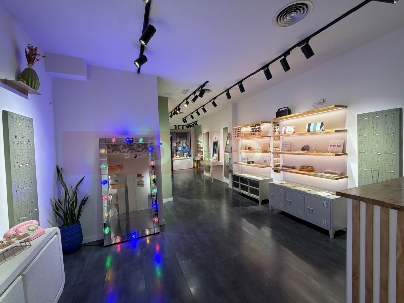 Commerce de détail dans Barcelone, Barcelona à louer Photo intérieure- Image 1 de 8