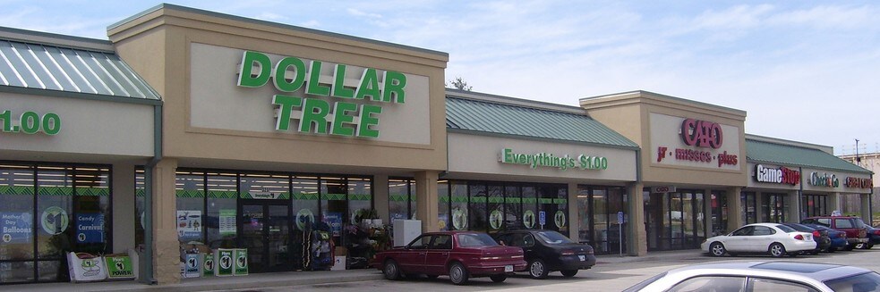 301-335 E 31st St S, Newton, IA à louer - Photo principale - Image 1 de 1