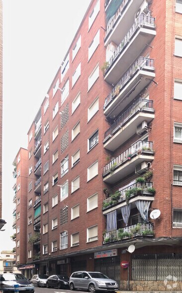 Calle Conde Peromoro, 1, Talavera de la Reina, Toledo à vendre - Photo du bâtiment - Image 2 de 3