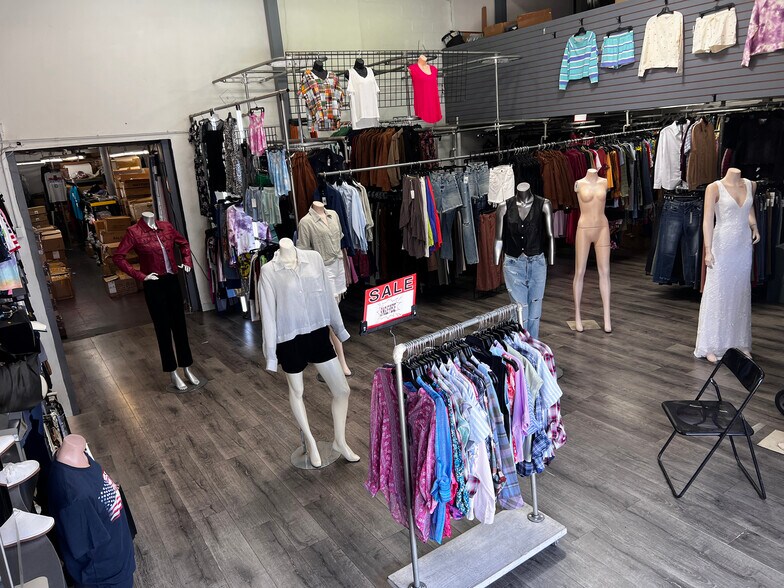 120 E 15th St, Los Angeles, CA à louer - Photo intérieure - Image 2 de 6