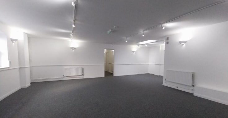 Ventnor Villas, Hove for lease Interior Photo- Image 1 of 5