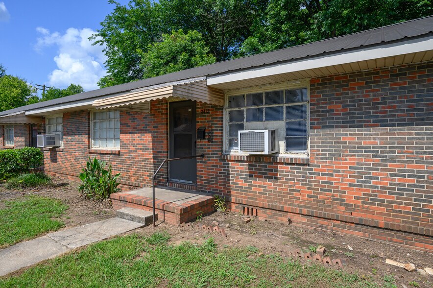2418 Eufaula Ct, Birmingham, AL à vendre - Photo du bâtiment - Image 3 de 16