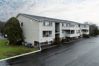 More details for 220 West Rd, Pleasant Valley, NY - Multifamily for Sale