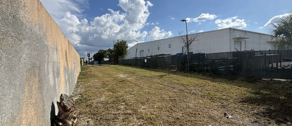 4771 W Sand Lake Rd, Orlando, FL for sale - Building Photo - Image 1 of 10
