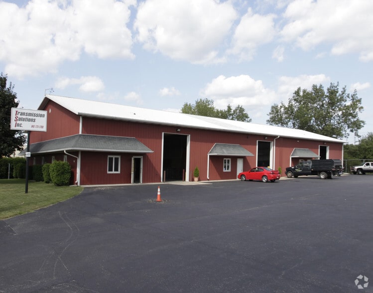 49 Lebaron St, Waukegan, IL for lease - Primary Photo - Image 1 of 2