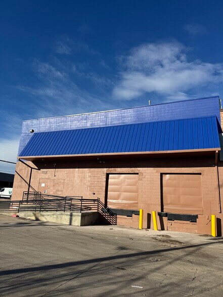 2650-2680 W 6th Ave, Denver, CO à louer - Photo du bâtiment - Image 3 de 8