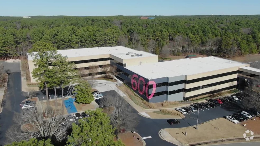 800 Park Offices Dr, Durham, NC for lease - Aerial Video - Image 2 of 34