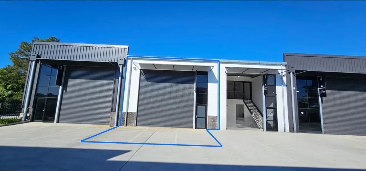 89 Priestdale Rd, Eight Mile Plains for lease Building Photo- Image 1 of 7
