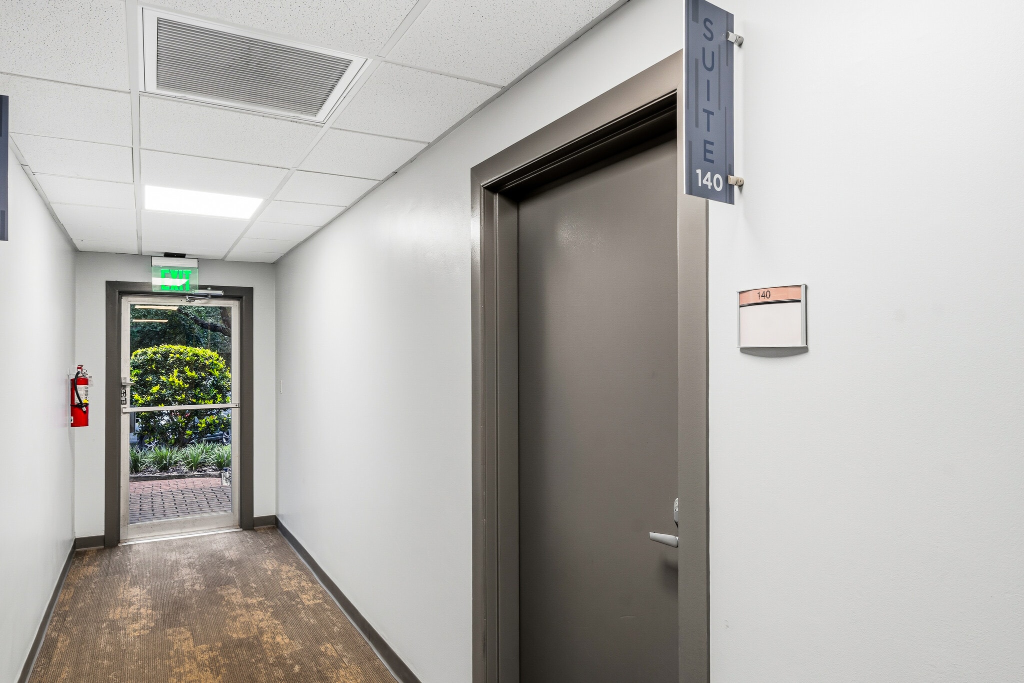 238 N Westmonte Dr, Altamonte Springs, FL for lease Interior Photo- Image 1 of 8
