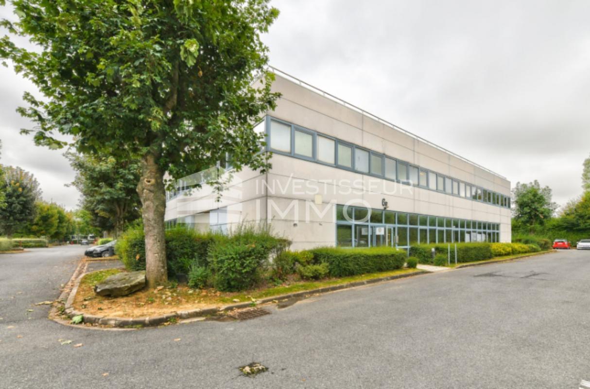 Flex in Roissy En France for lease Building Photo- Image 1 of 5