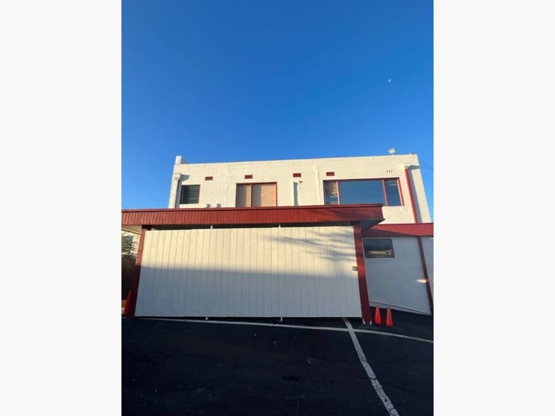 2130 N King St, Honolulu, HI à louer - Photo du bâtiment - Image 3 de 11