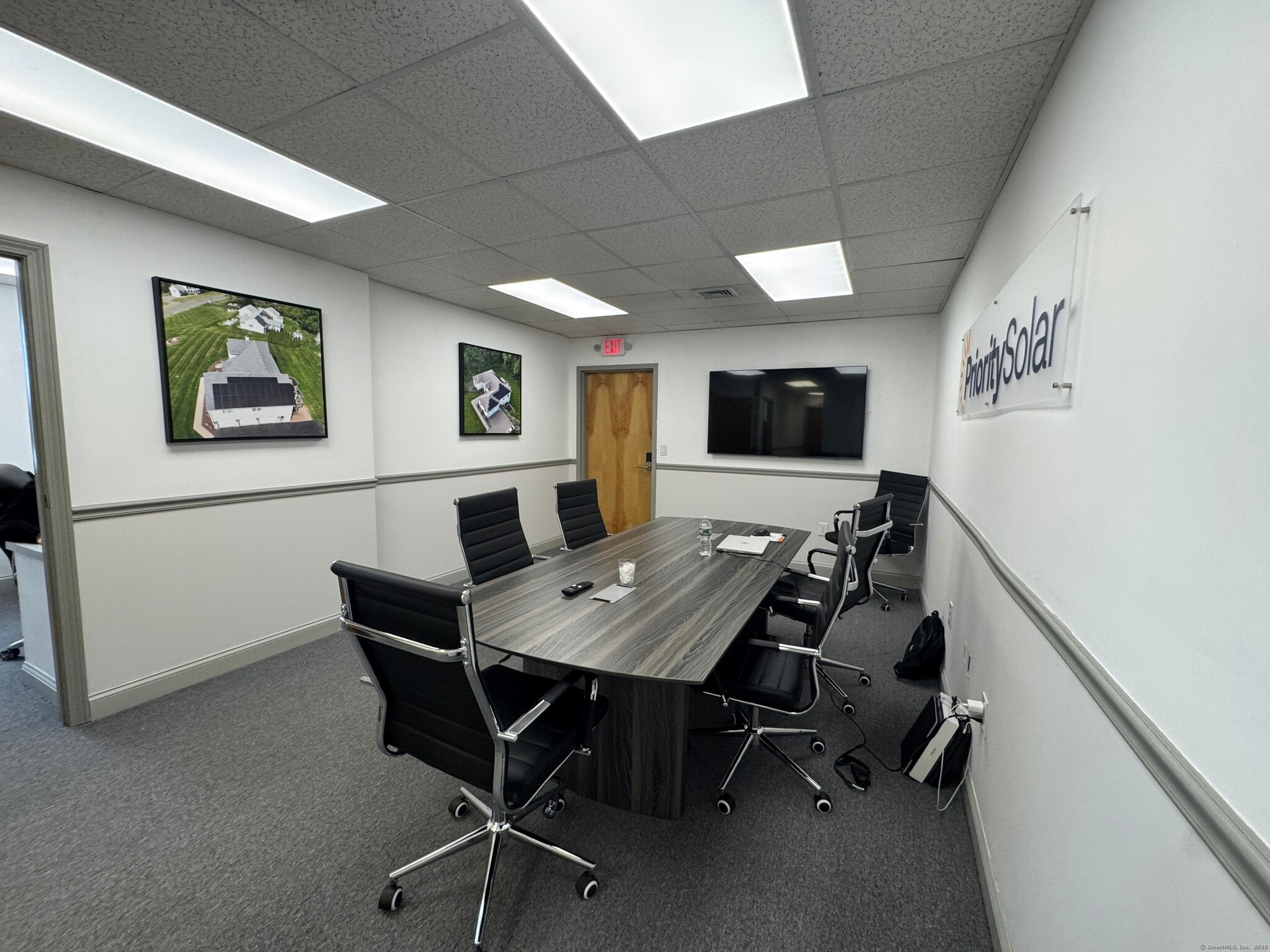 2257 Silas Deane Hwy, Rocky Hill, CT for lease Interior Photo- Image 1 of 23