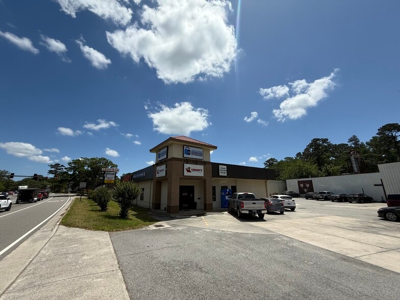 211B Johnny Mercer Blvd, Savannah, GA for sale - Building Photo - Image 2 of 26