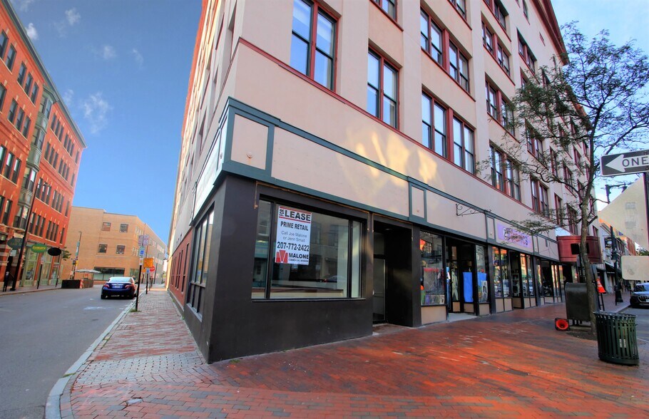 554-562 Congress St, Portland, ME for lease - Primary Photo - Image 1 of 6