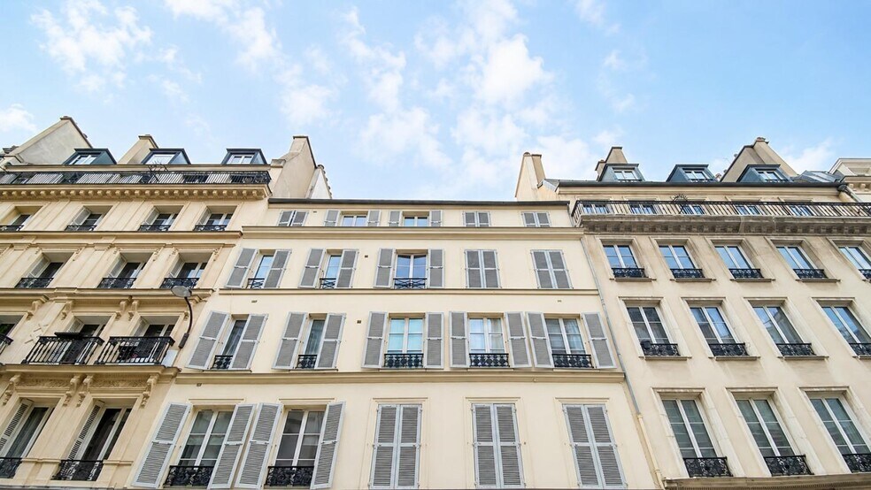 Bureau dans Paris à vendre - Photo du bâtiment - Image 3 de 6