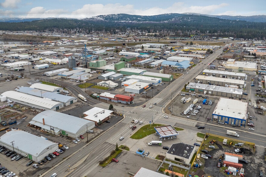 802 N Fancher Rd, Spokane Valley, WA for lease - Building Photo - Image 3 of 20