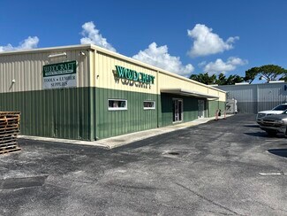 Plus de détails pour 2864 Roosevelt Blvd, Clearwater, FL - Industriel à louer