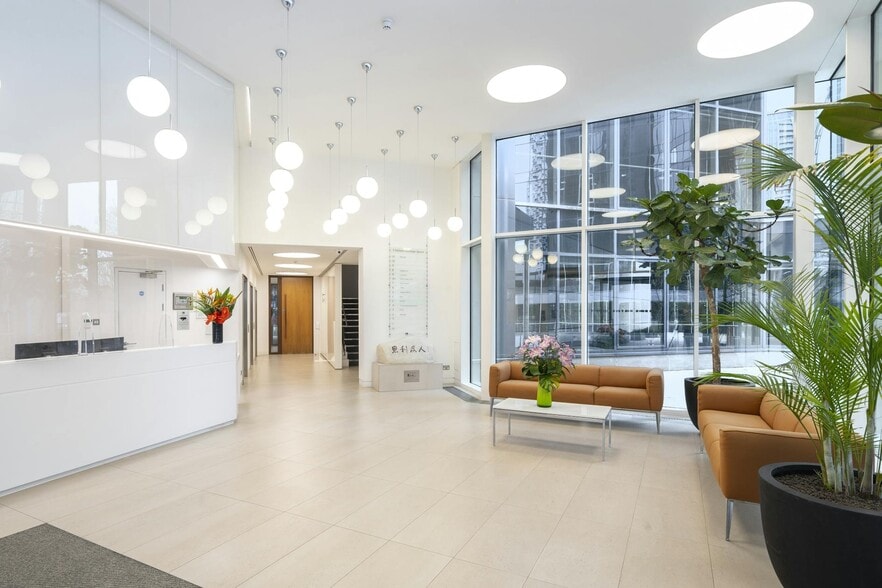 3 Harbour Exchange, London for sale - Interior Photo - Image 3 of 21