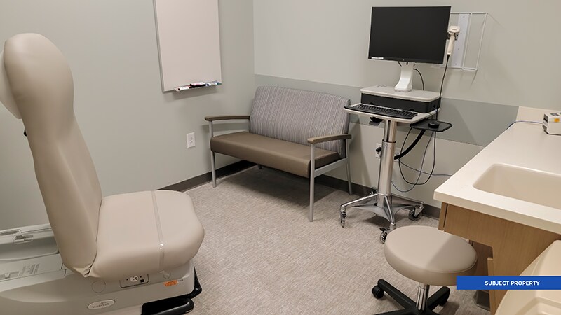 3419 English Ave, Indianapolis, IN à vendre - Photo intérieure - Image 3 de 6