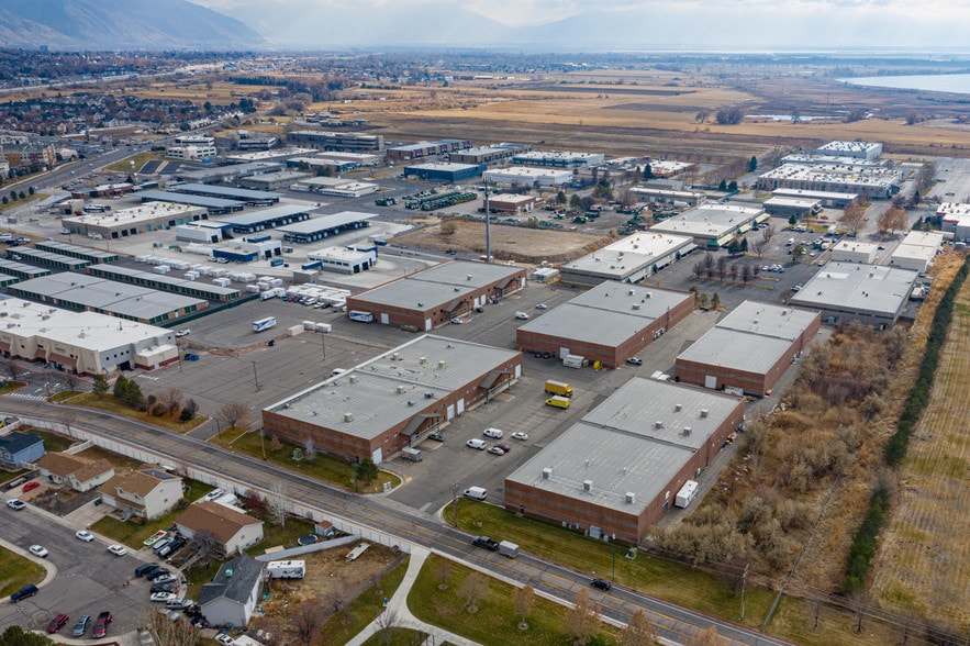 1053-1087 S 1675 W, Orem, UT for lease - Primary Photo - Image 2 of 17