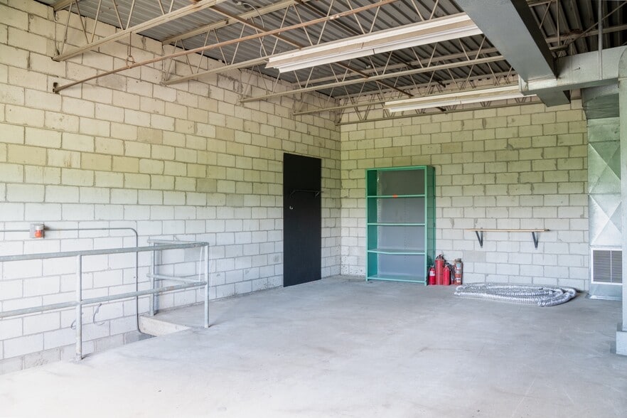 4095 Ferry Rd, Doylestown, PA for lease - Building Photo - Image 3 of 14