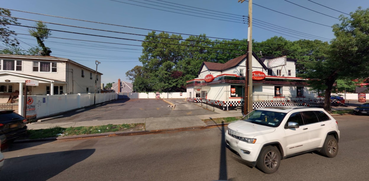 133-18 Guy R Brewer Blvd, Jamaica, NY for lease Primary Photo- Image 1 of 19