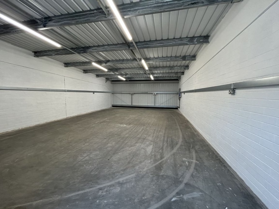 Breakwater Rd, Plymouth for lease Interior Photo- Image 1 of 4