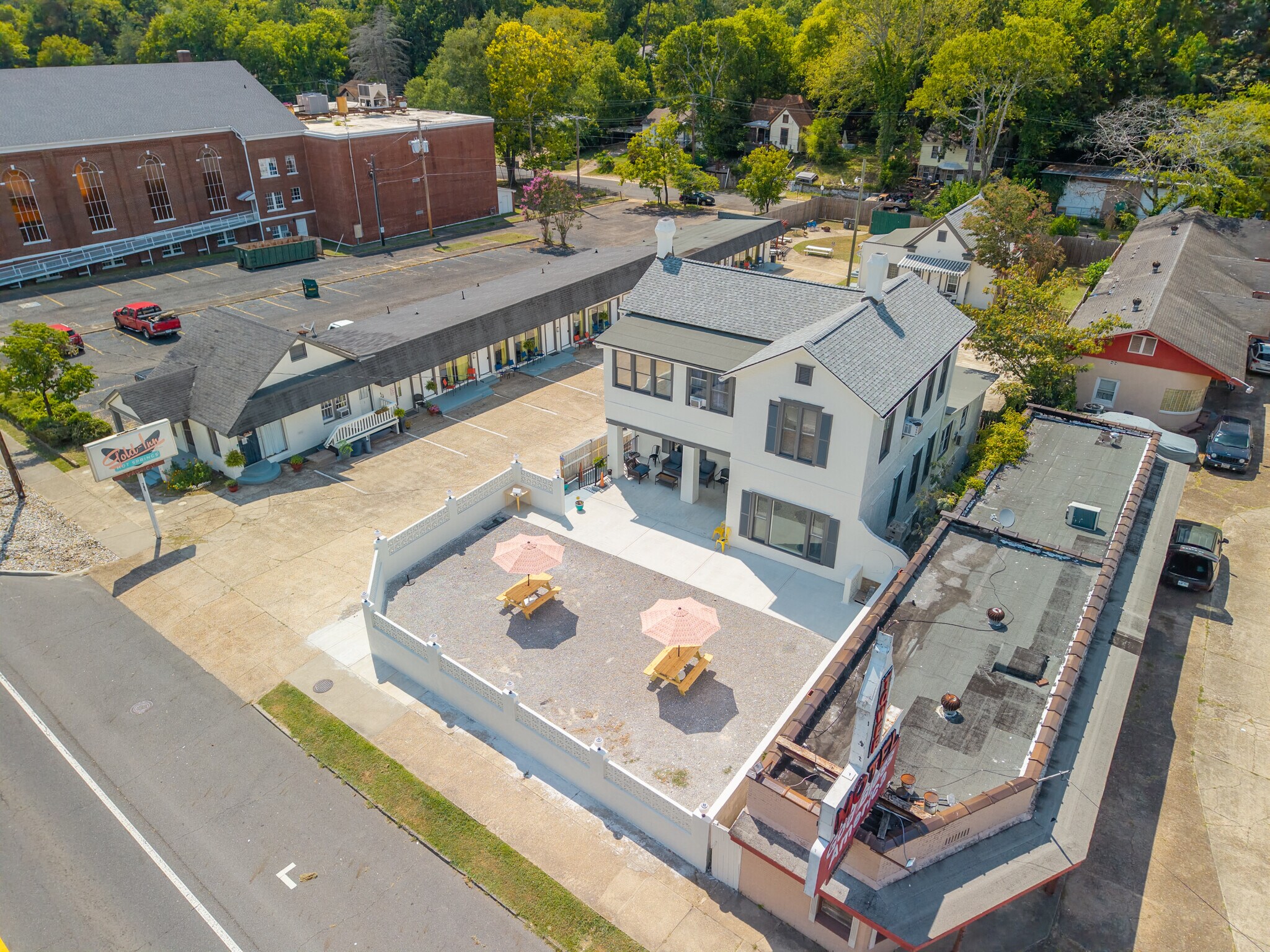 741 Park Ave, Hot Springs, AR à vendre Photo du bâtiment- Image 1 de 107