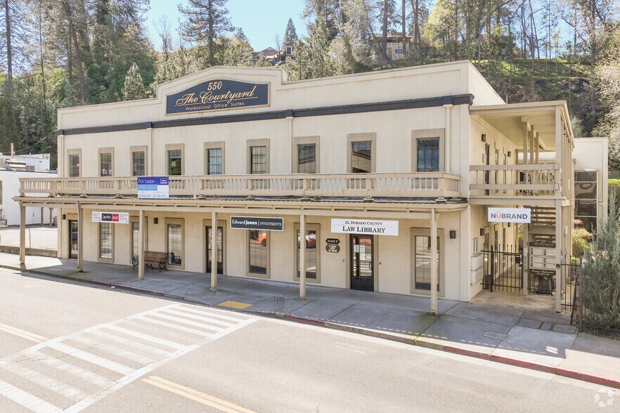 550 Main St, Placerville, CA à louer - Photo du bâtiment - Image 1 de 17