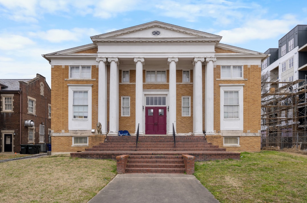 311 E Main St, Durham, NC à vendre Photo du bâtiment- Image 1 de 12