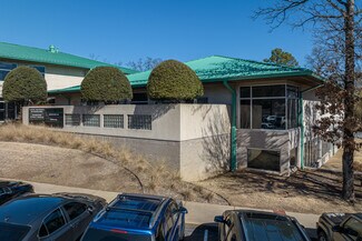 Plus de détails pour 10310 W Markham St, Little Rock, AR - Bureau à vendre