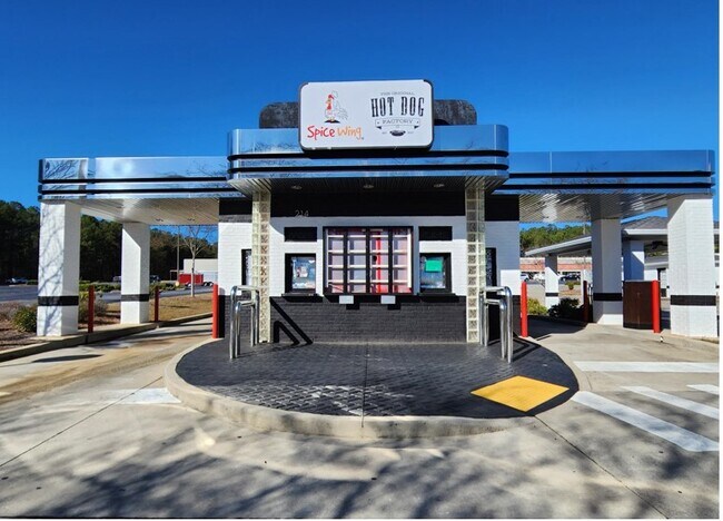 More details for 214 Bullsboro Dr, Newnan, GA - Retail for Lease