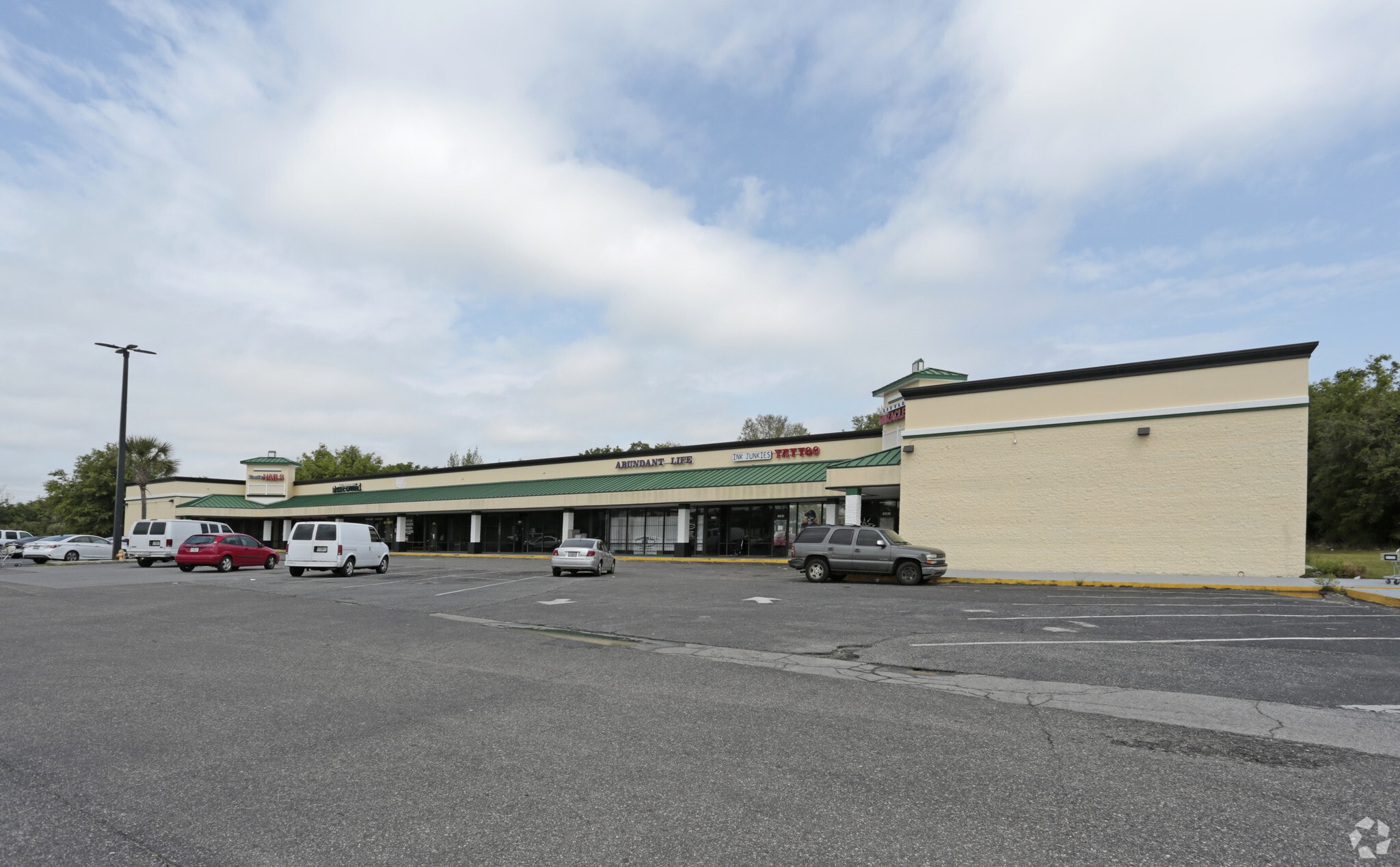 101 W 48th St, Jacksonville, FL for lease Primary Photo- Image 1 of 4