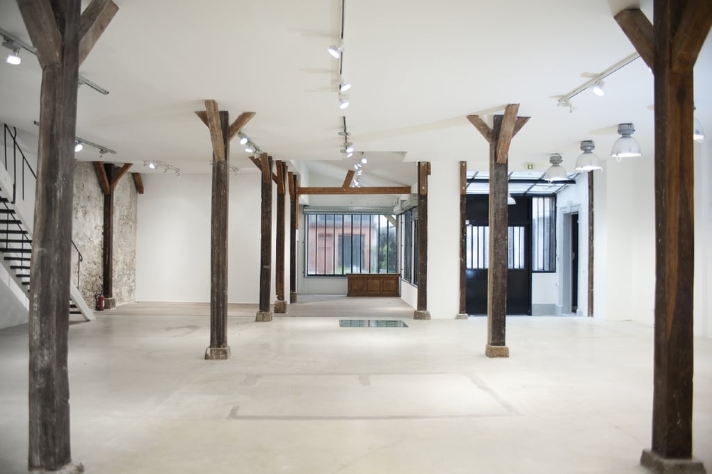 68 Rue Léon Frot, Paris for lease Interior Photo- Image 1 of 7