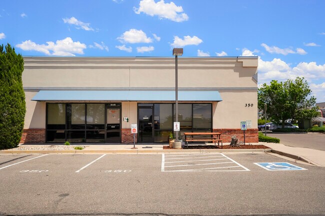Plus de détails pour 350-366 Norfolk St, Aurora, CO - Flex à vendre