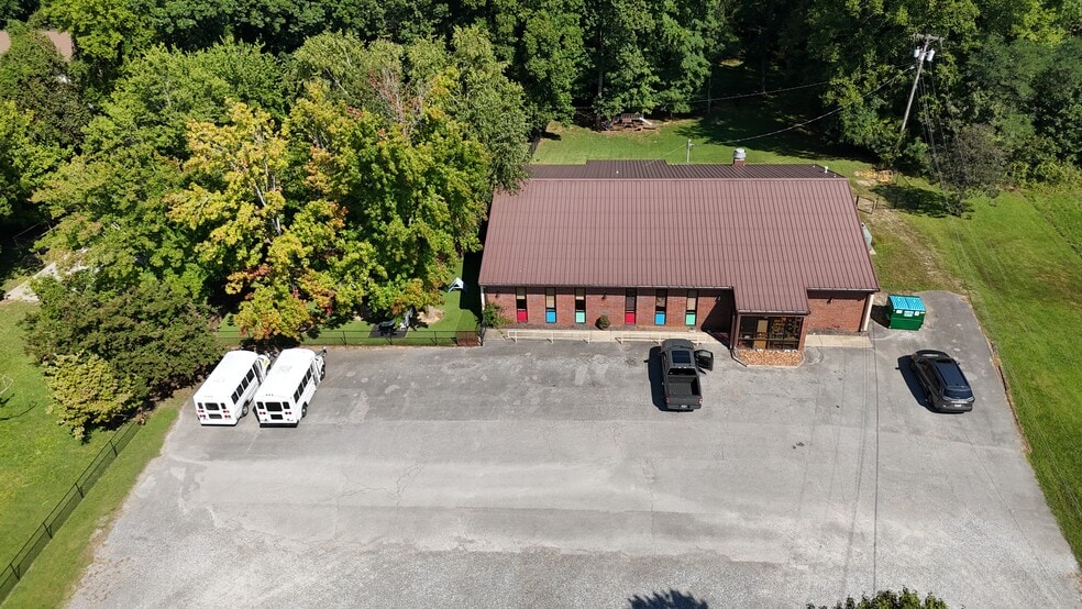 115 W Concord Dr, Clarksville, TN for sale - Building Photo - Image 3 of 15